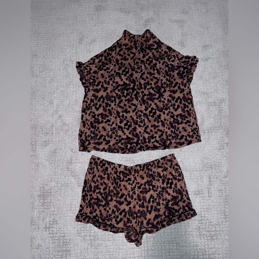 Animal Print Pajama Set Size XXL - Picture 3 of 8